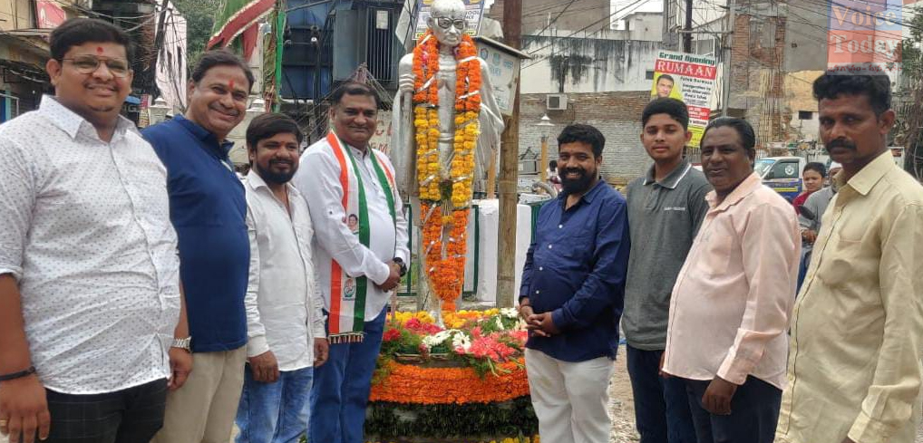 sp-tributes-at-gaulipura-gandhi-statue-under-kranti-kumar