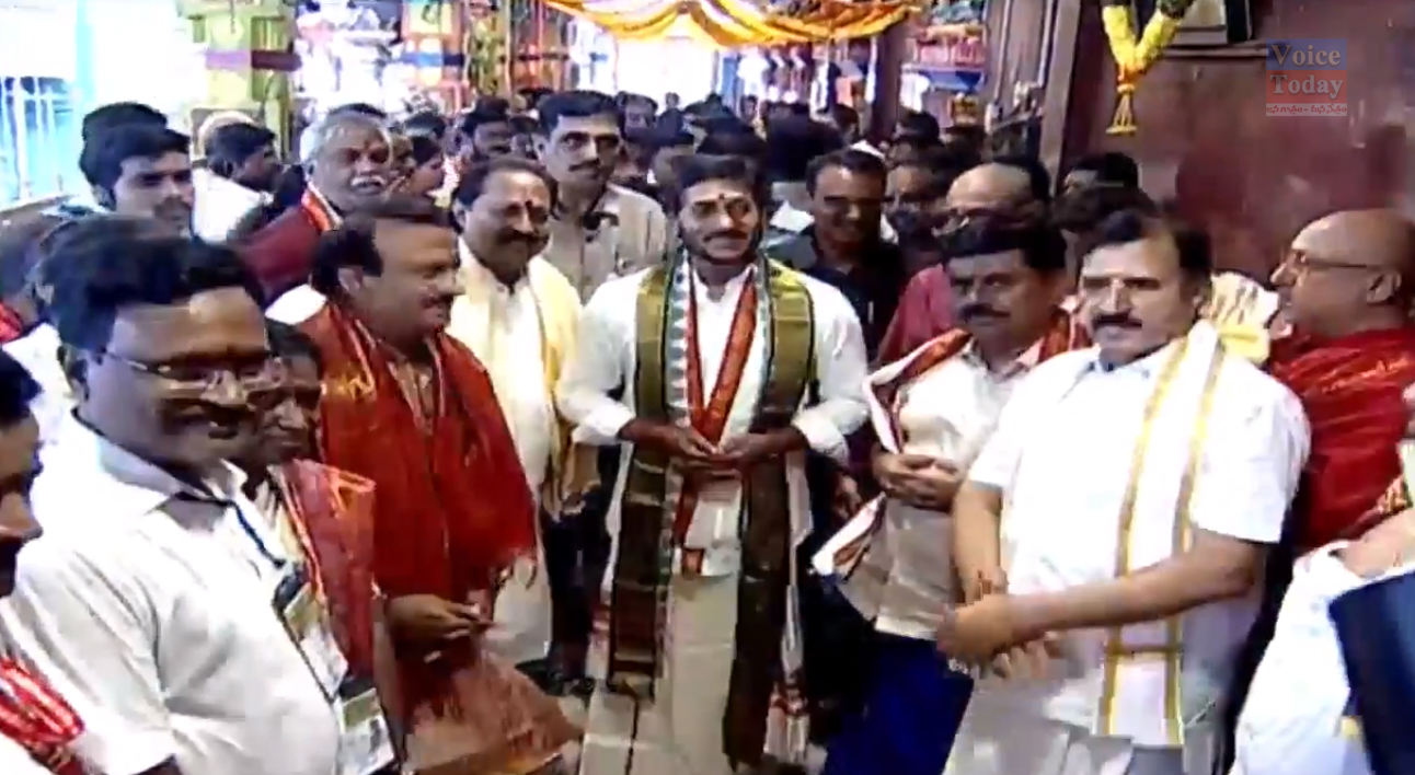 CM Jagan wished Dussehra to the Telugu people of the state