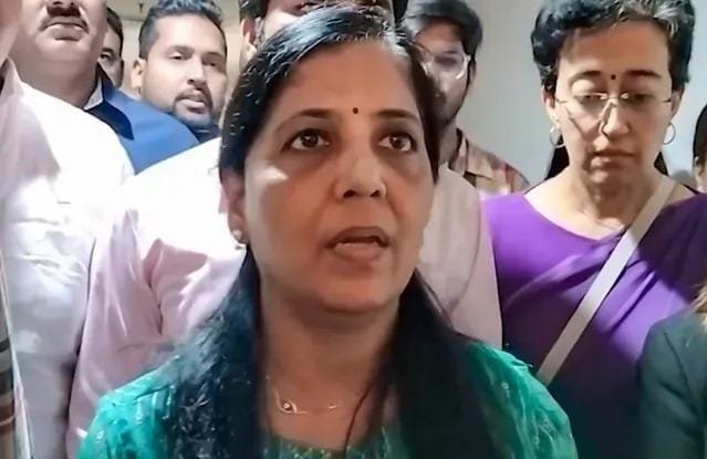 Court notice to Kejriwal's wife