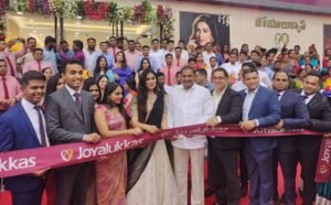 Joyalukkas opened a second showroom in Kondapur    Flat 50% inaugural discount on all labor charges till 14th July