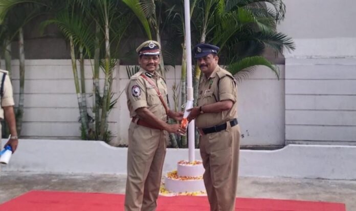 President's Award to Jail Superintendent Chandramohan