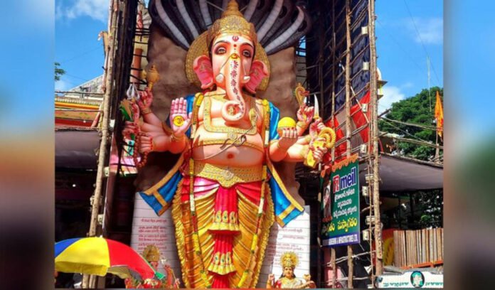 Arrangements for installation of Ganesh idol in Khairatabad