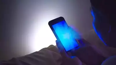 What is the relationship between mobile phone blue light and sleep?