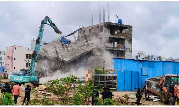 Demolition of 262 encroachments in 23 areas under Hyderabad: Hydra