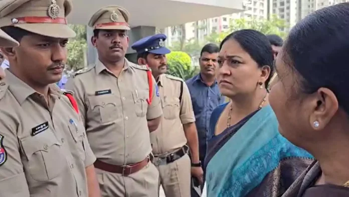 BRS leaders who robbed Andinakadi