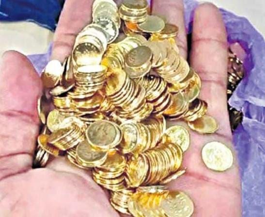 Fake gold coins busted in Shadnagar
