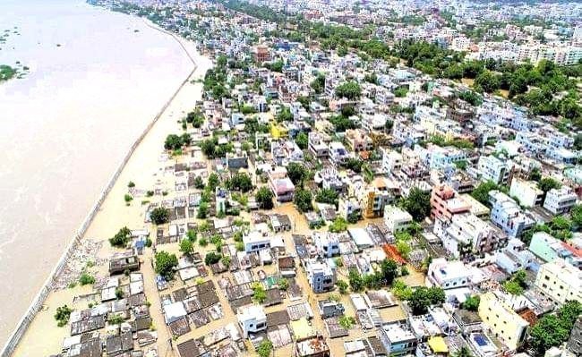 Vijayawada is hit again....Budameru' red alert.