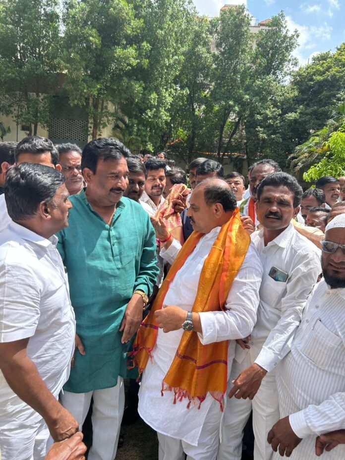 Soon Tajmohan Reddy will join the Congress party Soon Tajmohan Reddy will join the Congress party