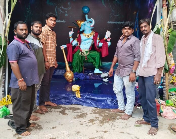 Bye bye Ganesh Maharaj