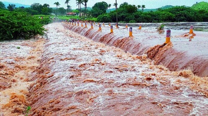 A river that overflowed at once