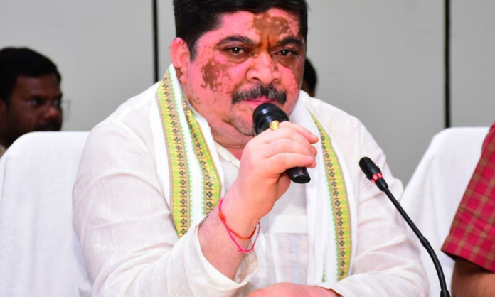 Bitter experience for Minister Ponnam Prabhakar