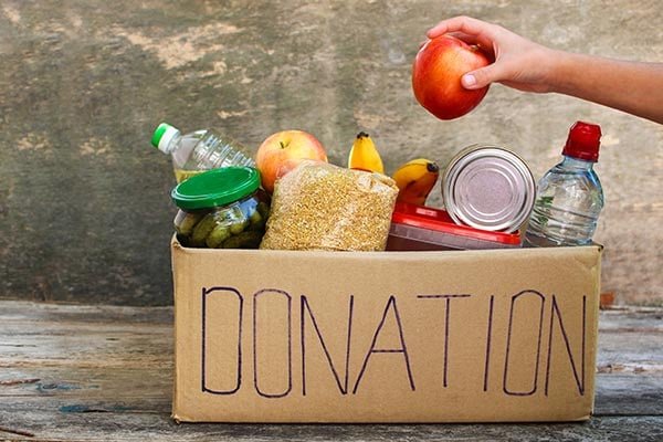 Collection of donations for flood victims     