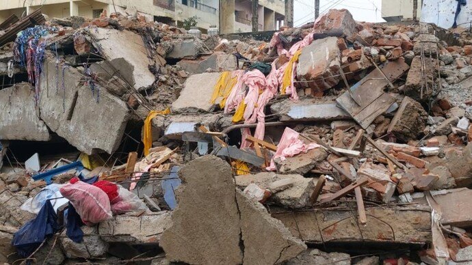 Commercial complex Collapsed in pitapuram