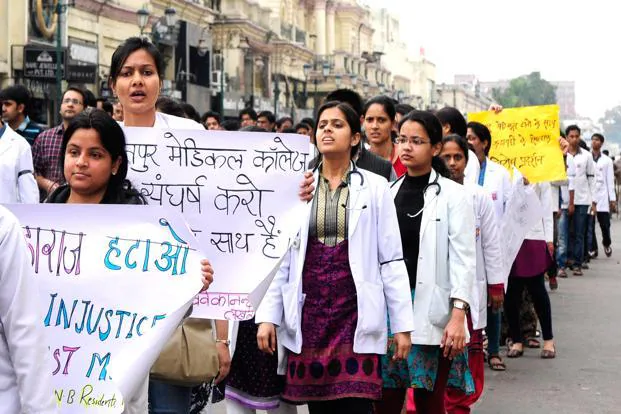 Deadlocked talks-continuing doctors' strike Deadlocked talks-continuing doctors' strike