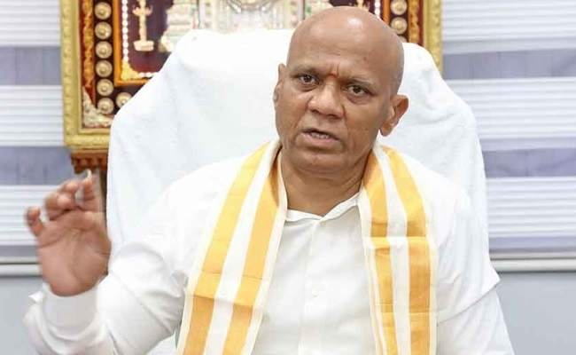 Where is Dharma Reddy?