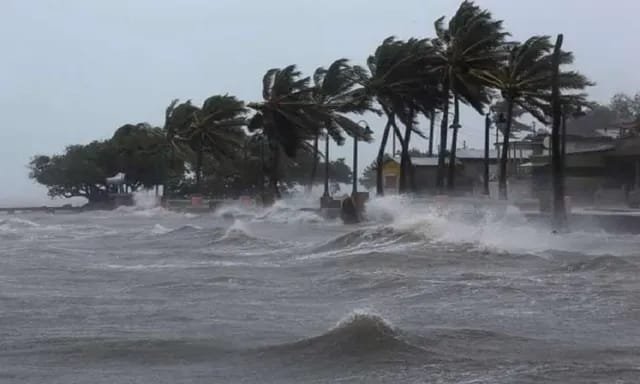 Sea water into houses