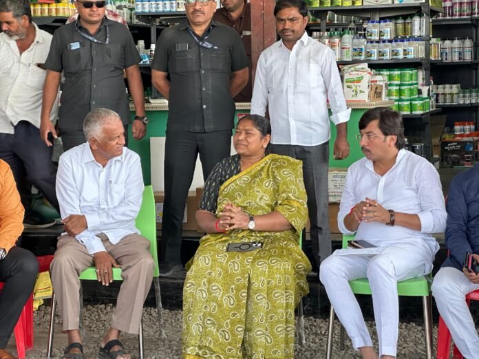 Minister Sitakka Campaign in Chandwad Constituency