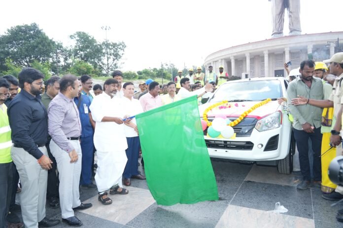 Deputy Chief Minister Bhatti inaugurated the Emergency Power Service Vehicles
