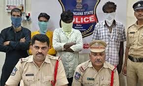 Four people were arrested for selling ganja