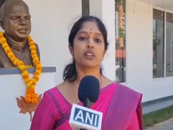 Navya Haridas will compete against Priyanka in Wayanad Navya Haridas will compete against Priyanka in Wayanad