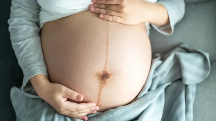 Pregnant women have stomach pains