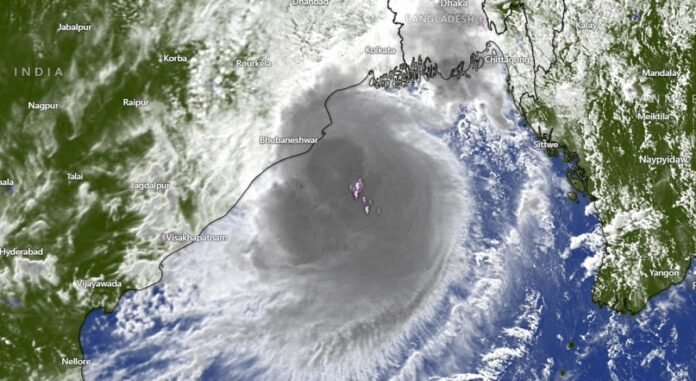 The approaching severe storm Dana..