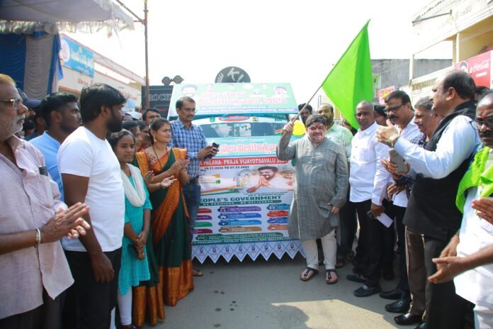Minister Ponnam launched cultural art vehicles