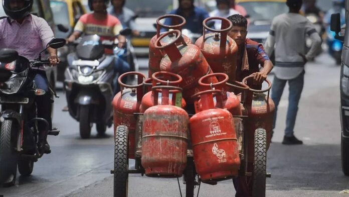 Free gas is a boon for women Free gas is a boon for women