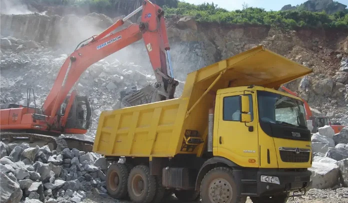 The hardships of tipper owners should be taken care of The hardships of tipper owners should be taken care of