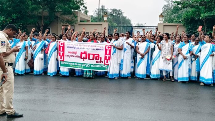 Pending bills of Asha workers should be paid