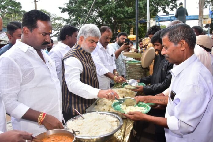 Palnonnagadgam Prasad Kumar on the death anniversary of Gaddam Shailaja