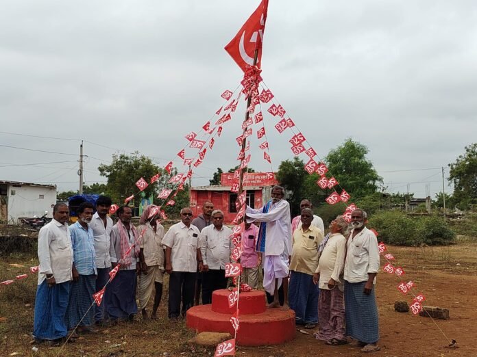 Unveiling of CPI flag in Adarsh ​​Nagar