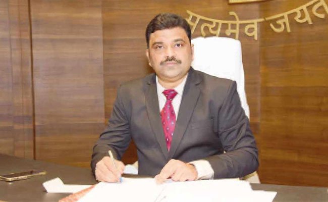 People's problems should be solved without delay