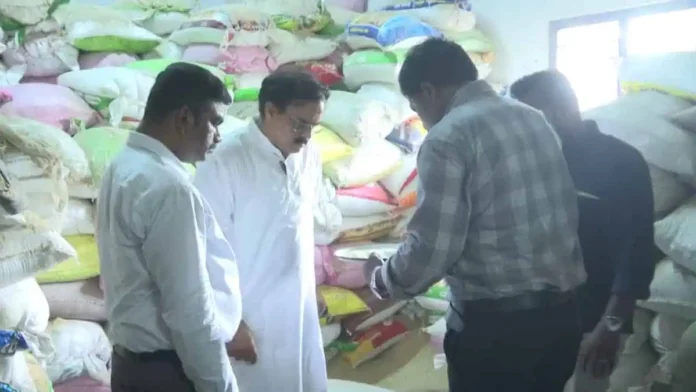 Who smuggles ration rice Who smuggles ration rice
