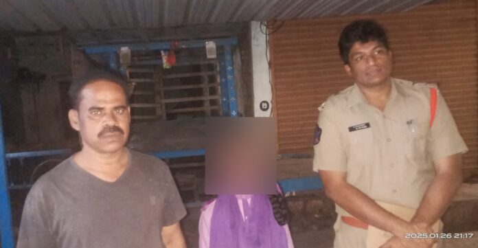The police found the missing girl within a few hours