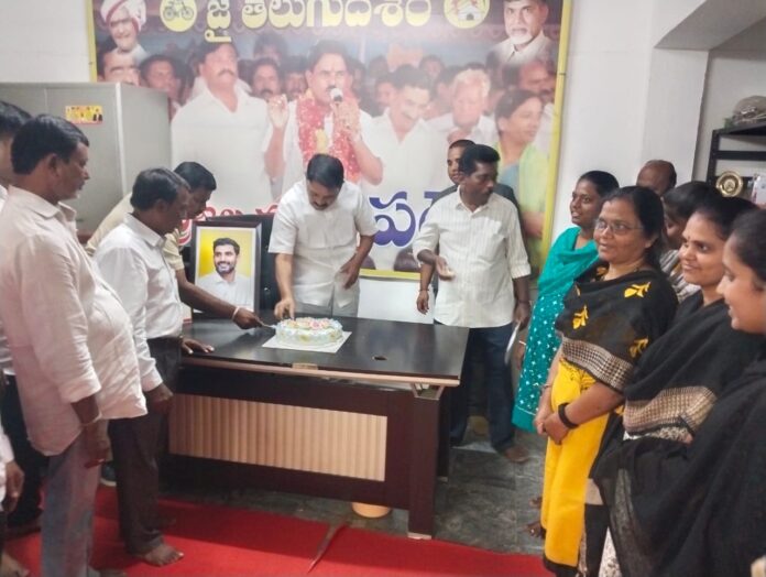 Minister Nara Lokesh Babu's birthday celebrations were grand in Puttaparthi
