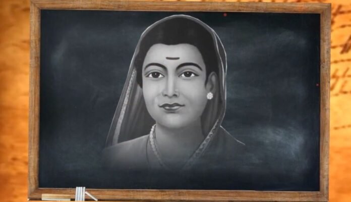 Former minister pays tribute to Savitribai Phule