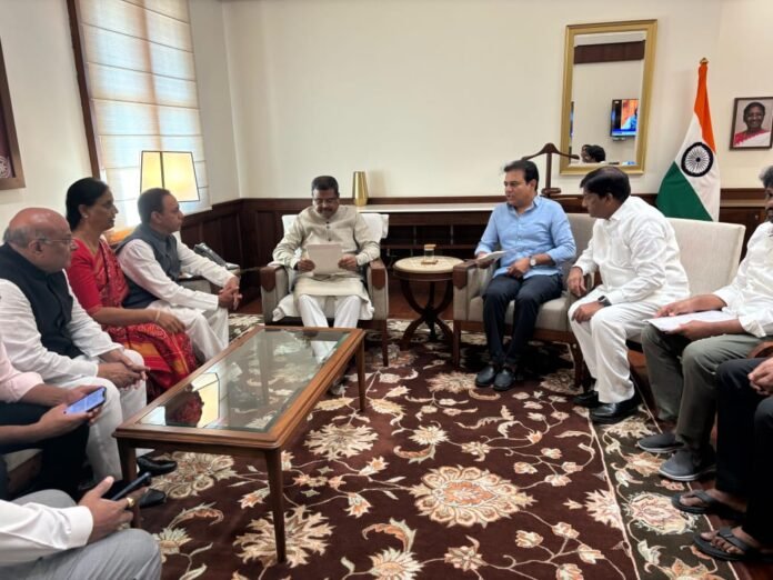 KTR met with Union Ministers