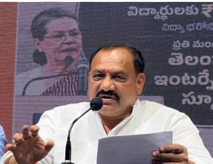 TPCC Chief Mahesh Kumar Goud counters KTR