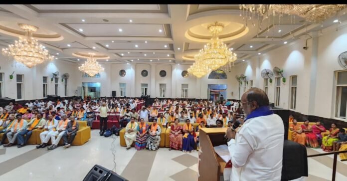 Kamalam in Operation Local