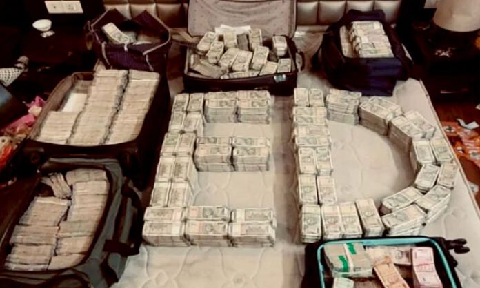 ED conducts searches at the residence of Town Planning Deputy Director YS Reddy in Mumbai