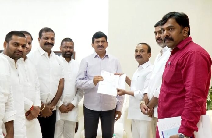 Malkajgiri MP Etala Rajender meets Minister Ponguleti Srinivasa Reddy