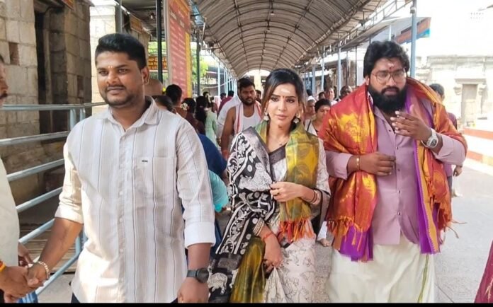 Ashu Reddy in Mukkanti Seva