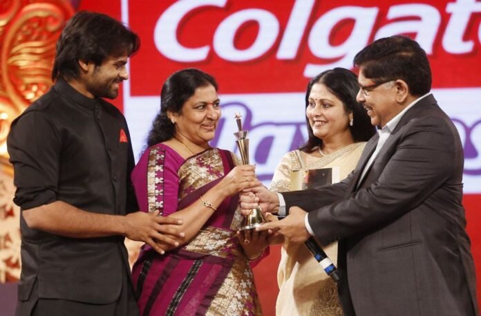 Supreme hero Sai Durga Tej recalls the sweet moments of receiving awards from his mother