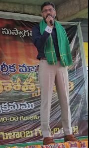 The audience was enthused by the speeches of the guests.