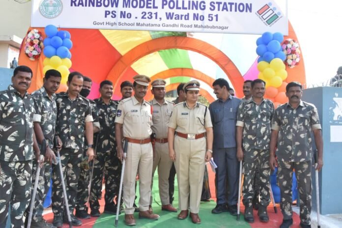 Visit to polling stations in Mahabubnagar Corporation  – SP reviews security arrangements