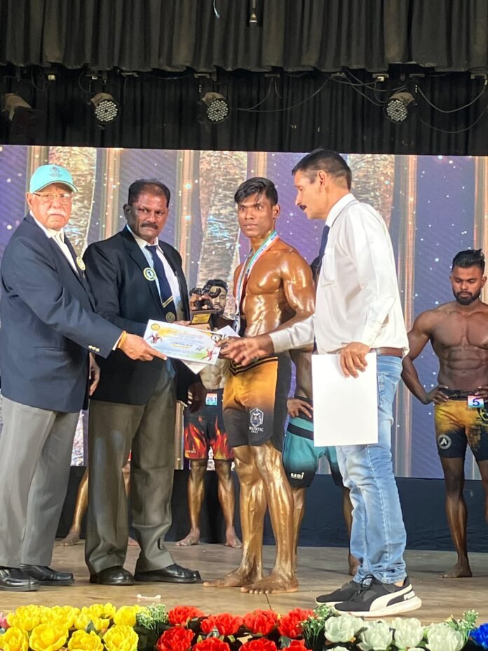 Mr. India Bodybuilding winner Naresh felicitated