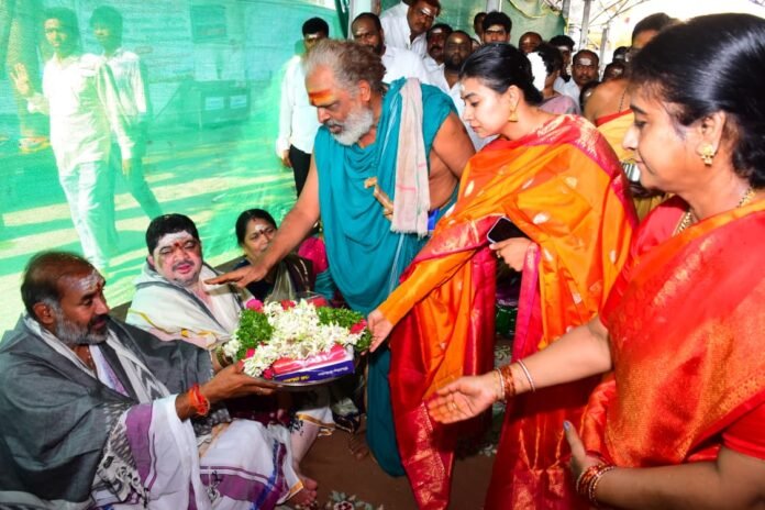 May abundant rains fall and crops flourish; May all people live in peace and happiness. Minister Ponnam Prabhakar