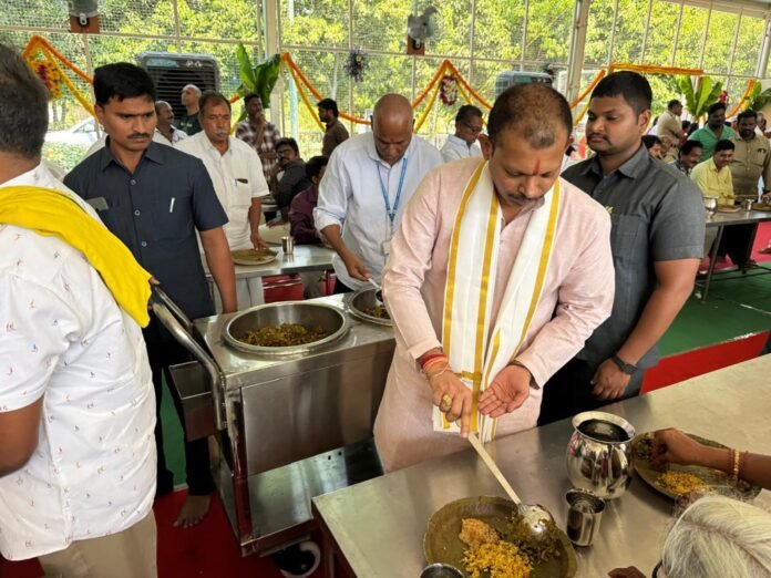 Continuous Distribution of Anna Prasadam at Ontimitta – TTD Chairman B.R. Naidu