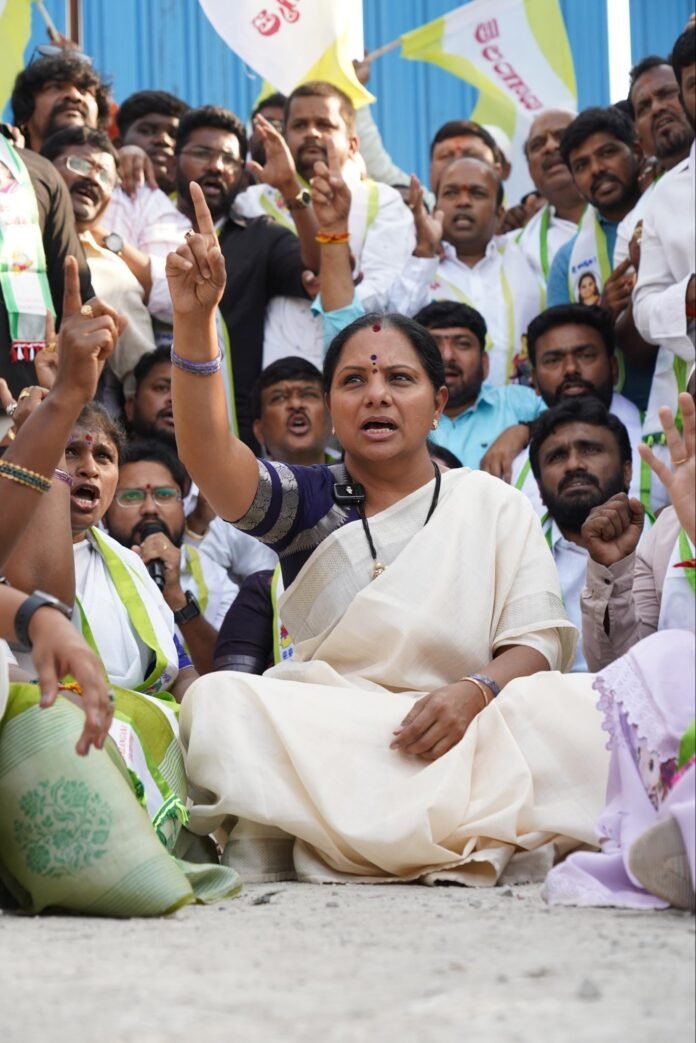 Kavitha takes to the streets to fight for Velugamatla victims - Tension in Khammam